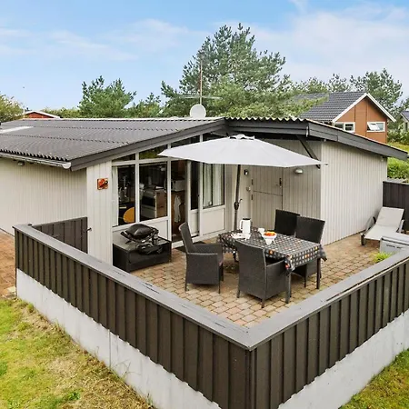 Hébergement de vacances 2 Bedroom Stunning In Romo *