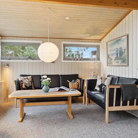 Hébergement de vacances 2 Bedroom Stunning In Romo